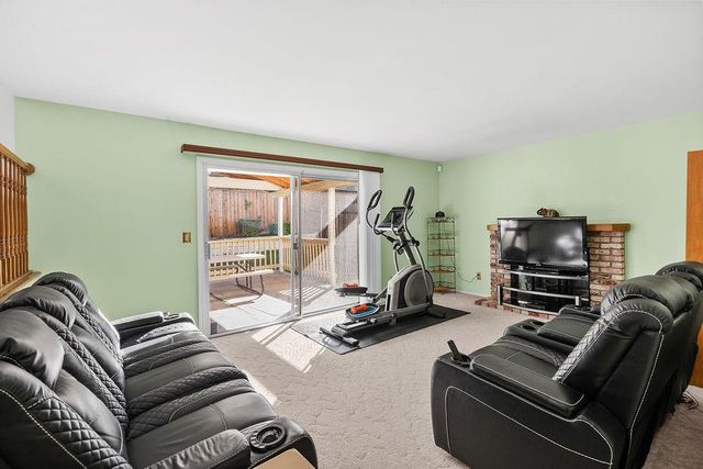 7634 Antelope Hills Dr, Antelope, CA 95843