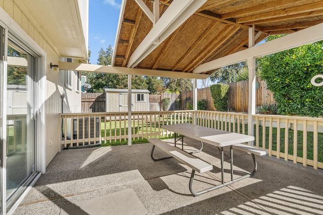 7634 Antelope Hills Dr, Antelope, CA 95843