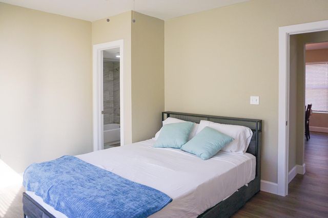 3703 Market Street 1, Houston, TX 77020