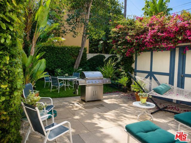 515 N Hayworth Avenue, Los Angeles, CA 90048