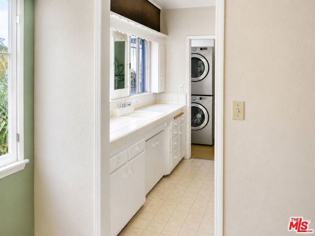 515 N Hayworth Avenue, Los Angeles, CA 90048