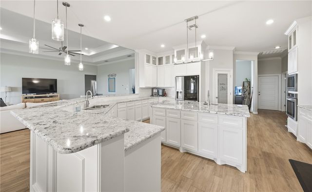 1849 Papa Mori Dr, Corpus Christi, TX 78414