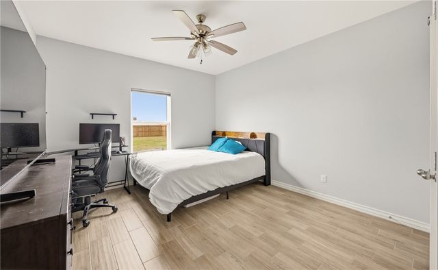 1849 Papa Mori Dr, Corpus Christi, TX 78414