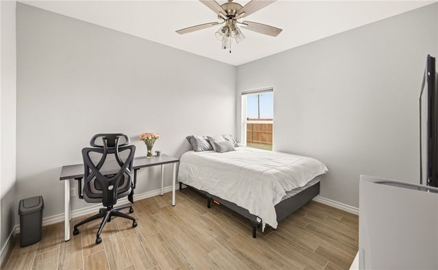 1849 Papa Mori Dr, Corpus Christi, TX 78414