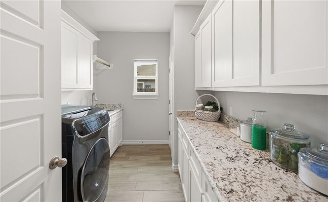 1849 Papa Mori Dr, Corpus Christi, TX 78414