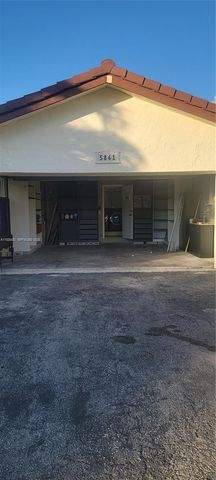 5861 NW 201st Ln, Hialeah, FL 33015