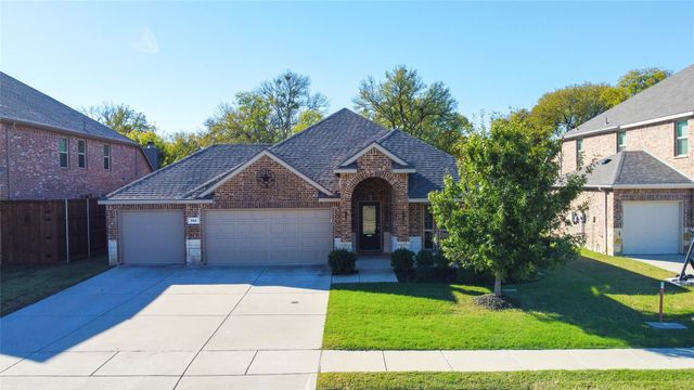 552 Indian Hill Drive, Oak Point, TX 75068