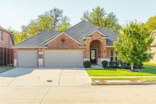 552 Indian Hill Drive, Oak Point, TX 75068
