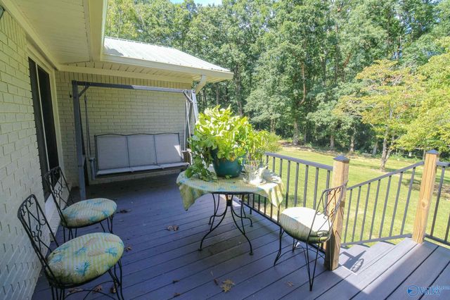 60 Holbrooks Street, Crossville, AL 35962