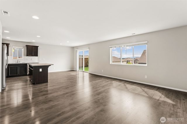 2821 Cassius Street NE, Lacey, WA 98516