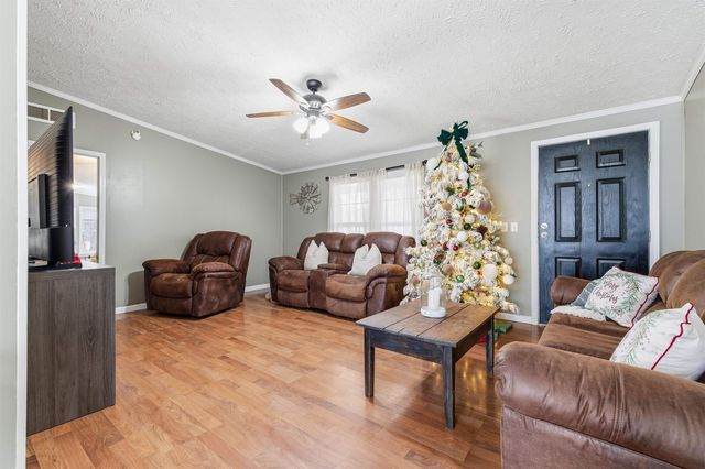 1161 E MAIN ST, Stanley, VA 22851