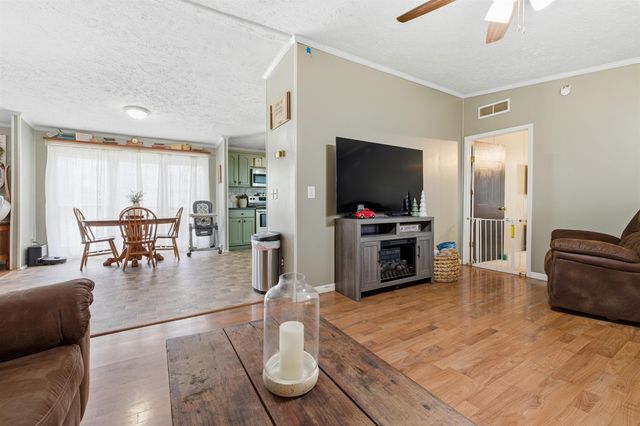 1161 E MAIN ST, Stanley, VA 22851