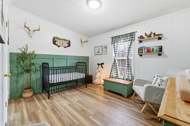 1161 E MAIN ST, Stanley, VA 22851