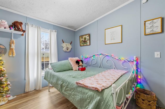 1161 E MAIN ST, Stanley, VA 22851