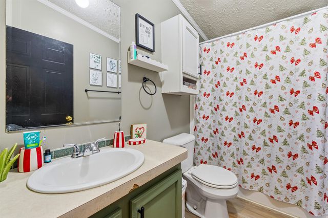 1161 E MAIN ST, Stanley, VA 22851