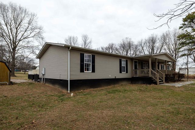 1161 E MAIN ST, Stanley, VA 22851