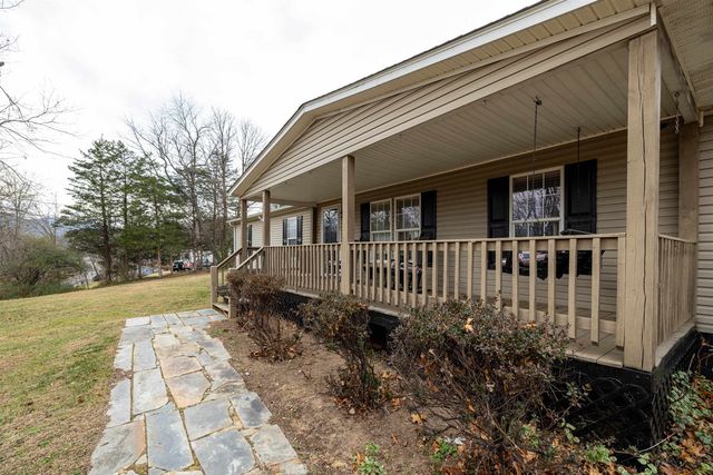 1161 E MAIN ST, Stanley, VA 22851