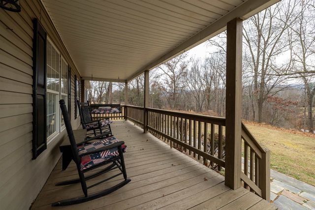 1161 E MAIN ST, Stanley, VA 22851