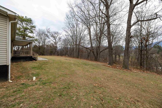 1161 E MAIN ST, Stanley, VA 22851