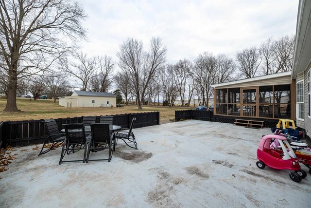 1161 E MAIN ST, Stanley, VA 22851