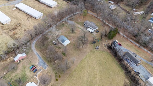 1161 E MAIN ST, Stanley, VA 22851