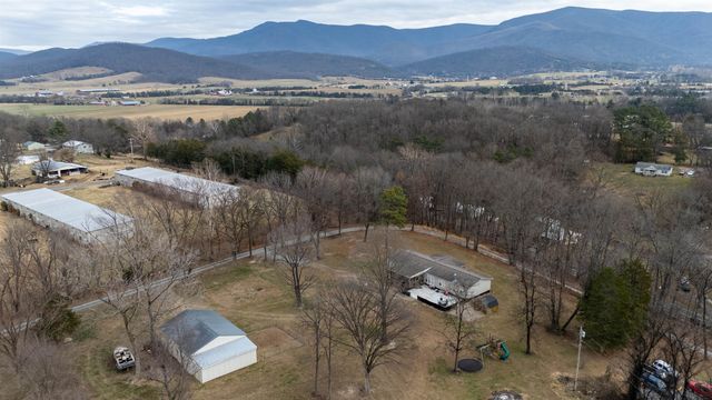 1161 E MAIN ST, Stanley, VA 22851