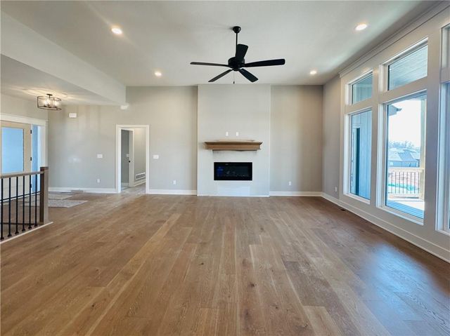 12770 NW Larkspur Lane, Platte City, MO 64079