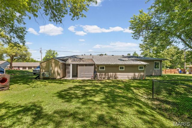 1725 West Boulevard, Belleville, IL 62221