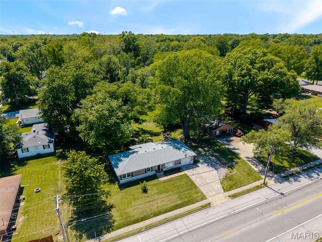 1725 West Boulevard, Belleville, IL 62221
