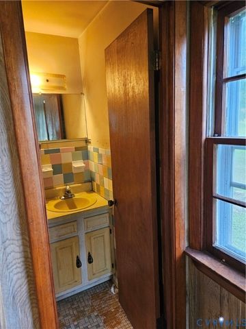 16485 Dawn Blvd., Hanover, VA 23069