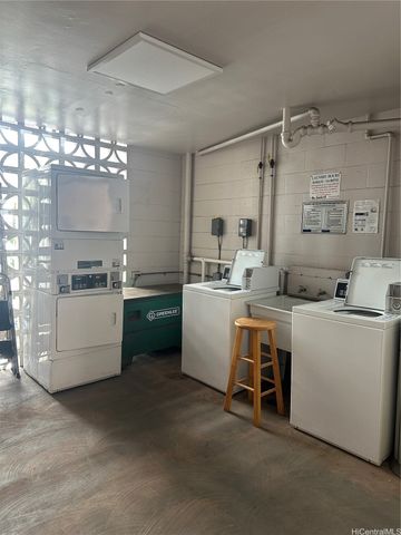 1867 Kaioo Drive 307, Honolulu, HI 96815