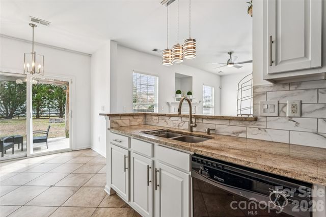 1532 Bitter Creek Drive, Charlotte, NC 28214