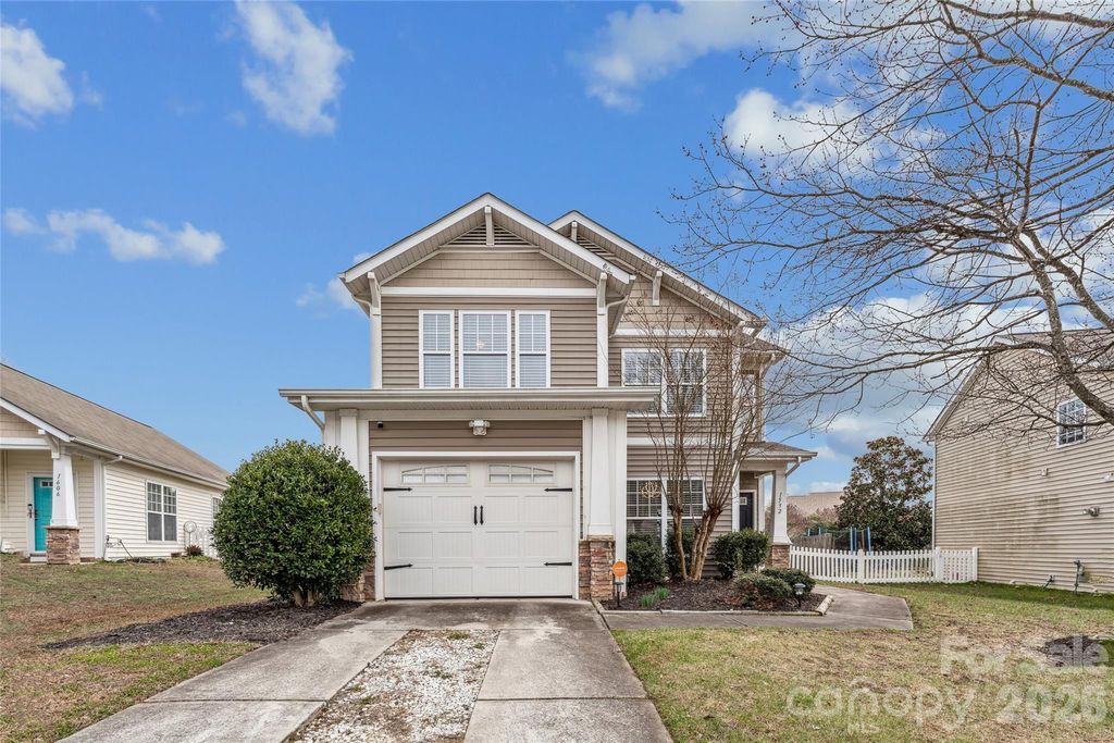 1532 Bitter Creek Drive, Charlotte, NC 28214