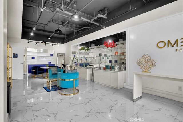 300 E 4th Street 103, Long Beach, CA 90802