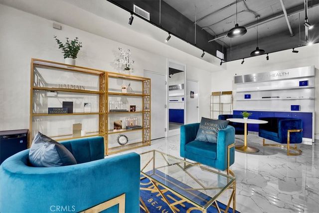 300 E 4th Street 103, Long Beach, CA 90802