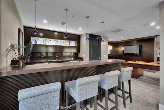 300 E 4th Street 103, Long Beach, CA 90802