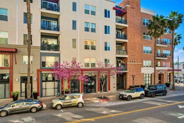 300 E 4th Street 103, Long Beach, CA 90802