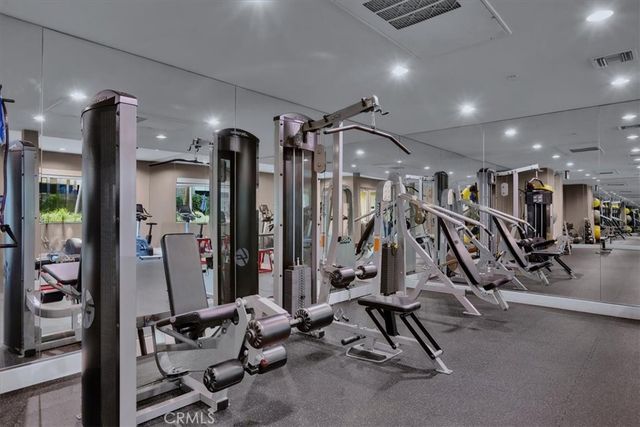 300 E 4th Street 103, Long Beach, CA 90802