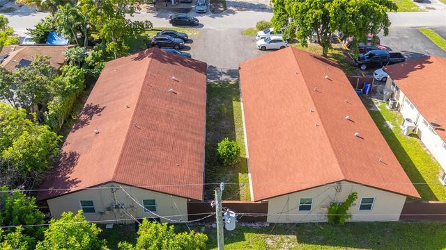 225 NW 12th Court, Pompano Beach, FL 33060