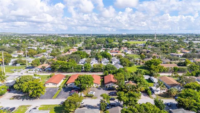 225 NW 12th Court, Pompano Beach, FL 33060