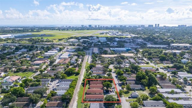 225 NW 12th Court, Pompano Beach, FL 33060