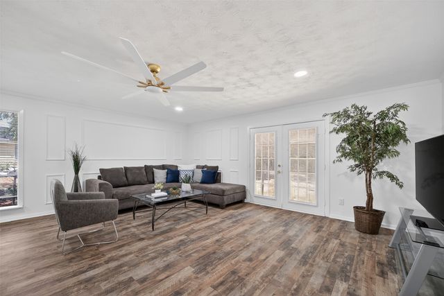 5324 Grovewood Street, Dallas, TX 75210