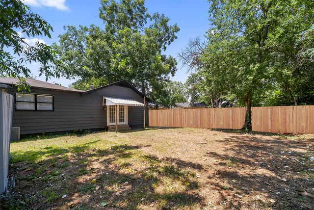 5324 Grovewood Street, Dallas, TX 75210