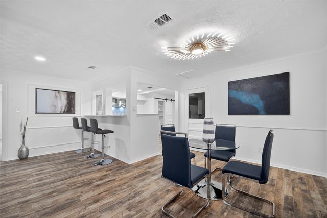 5324 Grovewood Street, Dallas, TX 75210