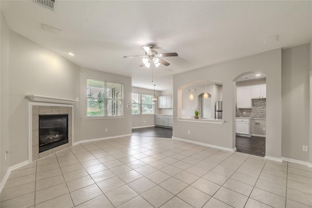 2905 Plum Lake Drive, Pearland, TX 77584