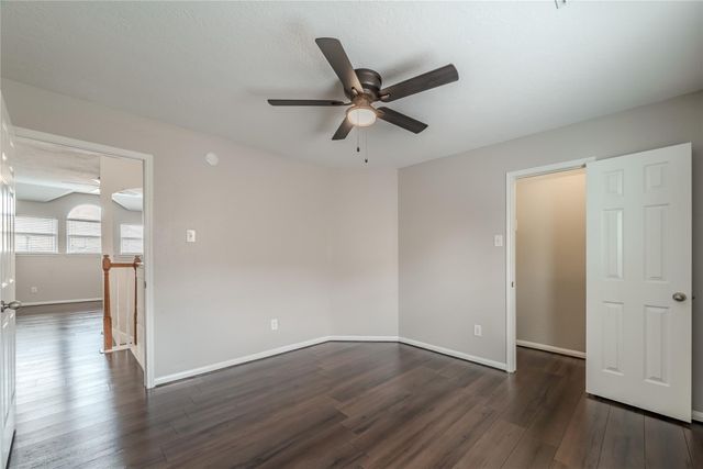 2905 Plum Lake Drive, Pearland, TX 77584