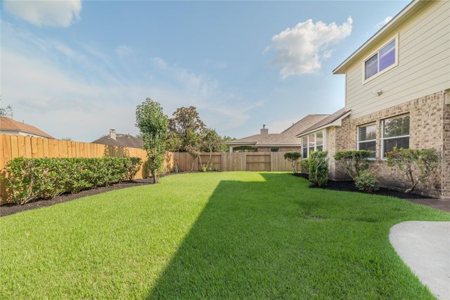 2905 Plum Lake Drive, Pearland, TX 77584