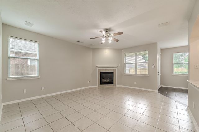 2905 Plum Lake Drive, Pearland, TX 77584