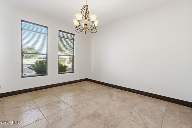 6653 E SWEETWATER Avenue, Scottsdale, AZ 85254