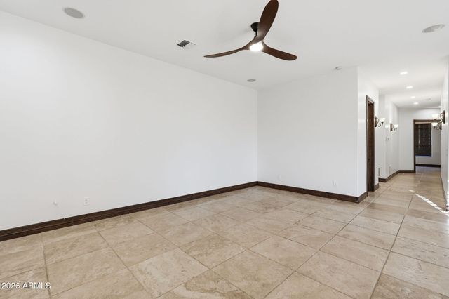 6653 E SWEETWATER Avenue, Scottsdale, AZ 85254